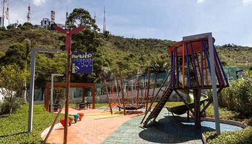 APARTAMENTO 4 SUITES NO VILA DA SERRA