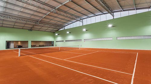 PREDIO COM QUADRA DE TENIS NO VILA DA SERRA